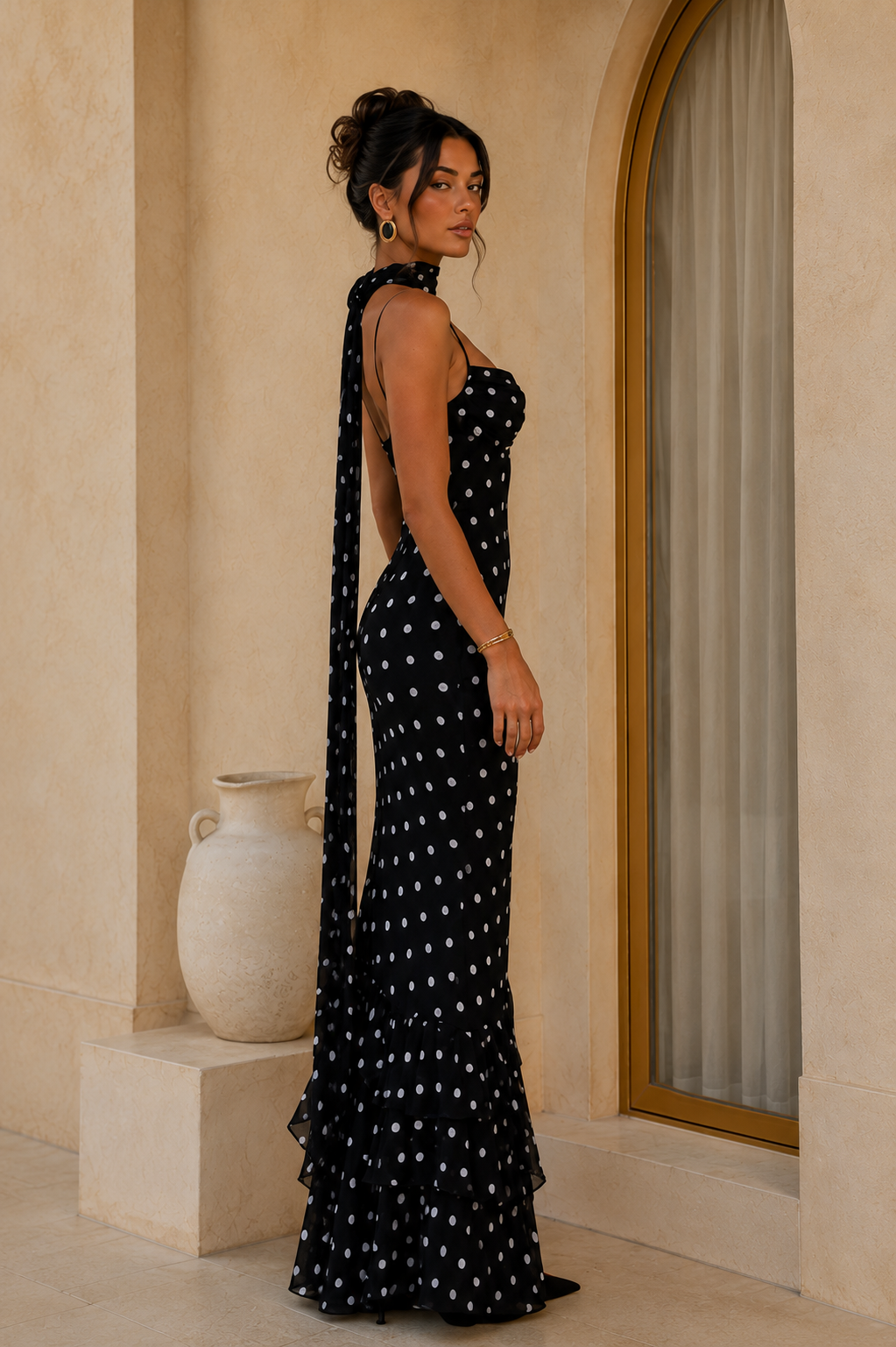 Robe caraco a pois et ourlet